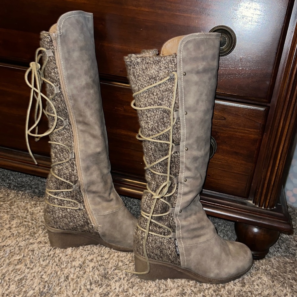 Brown knee high Muk Luks boots